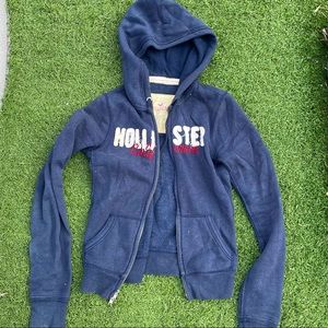 Hollister sweater